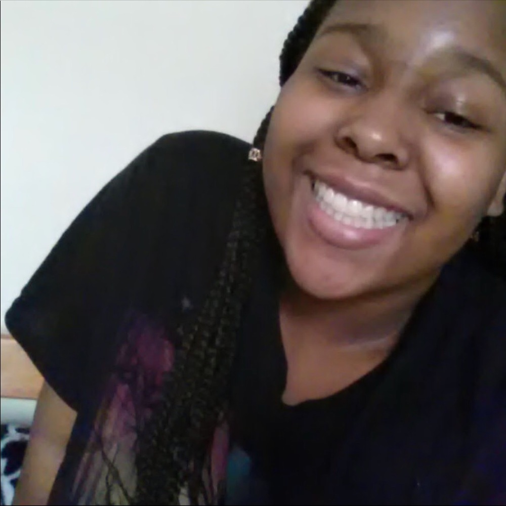 Meet your Posher, Jlyah 🙂💕